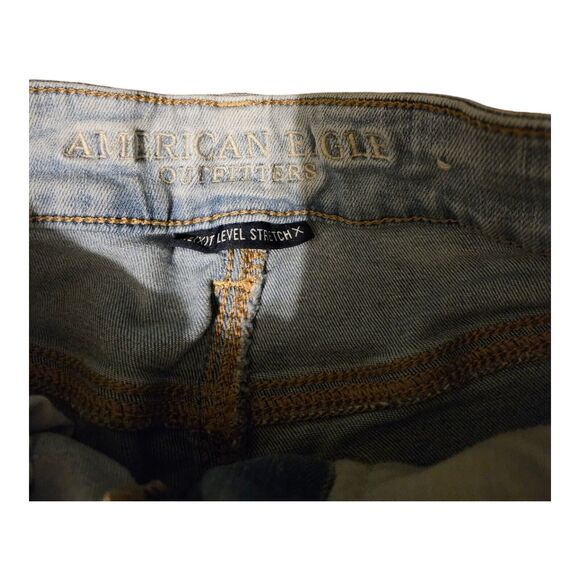 American Eagle Outfitters Size 4 Jean Shorts - Picture 2 of 6
